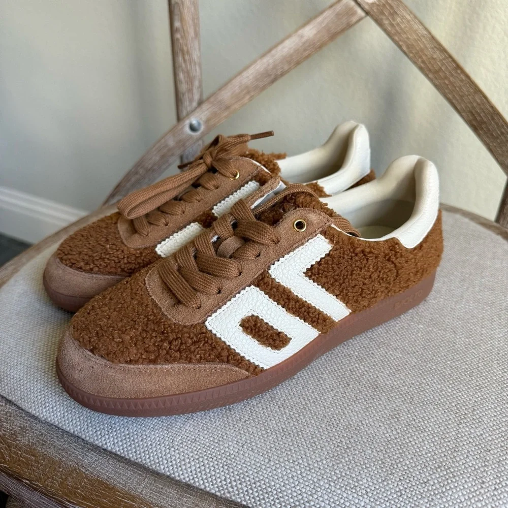 Back 70 Teddy Sneakers